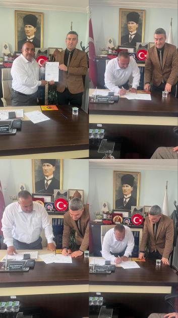 Yozgat Sürmeli Gaz işletme müdürü İhsan Salman ile Yenifakılı Belediye Başkanı Musa Sarıaslan İlçemize gelecek olan doğalgazın ilk abonelik kayıtını yapmış bulunmaktadır.